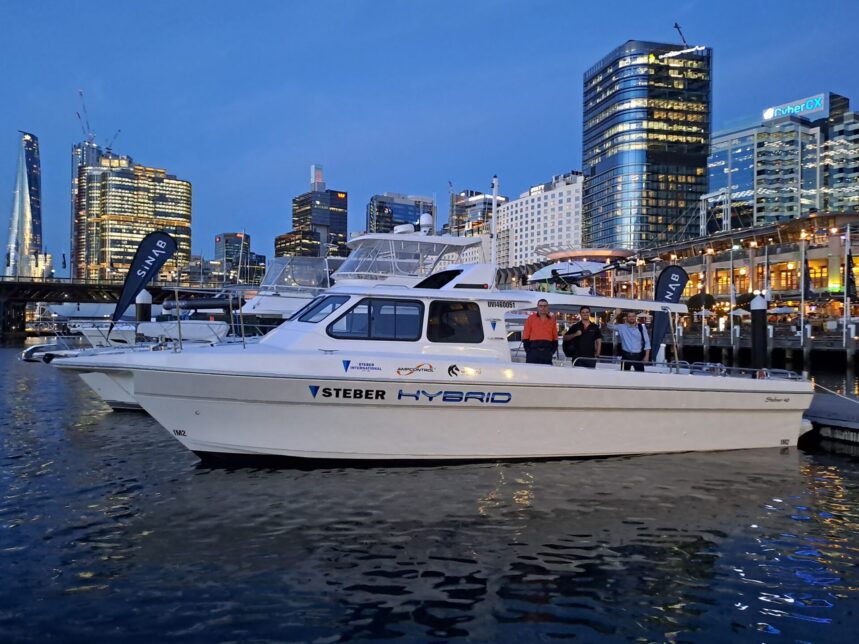 Electric hybrid vessel
